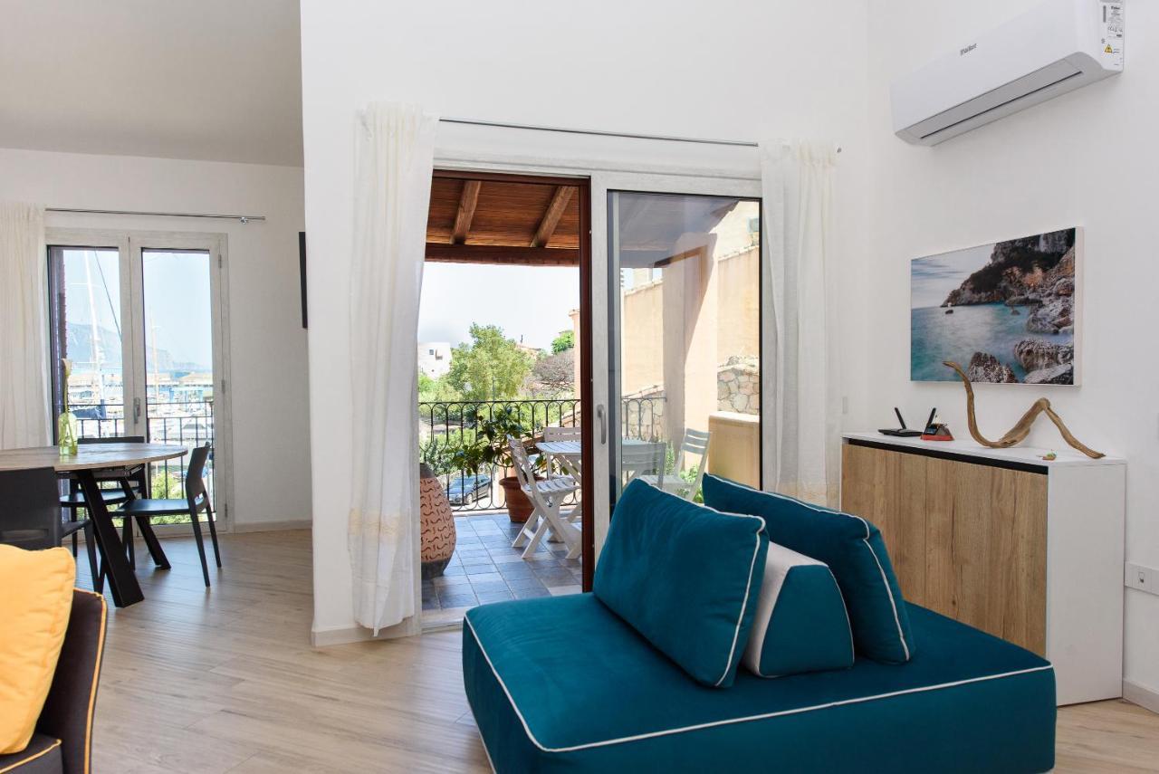 شقة Loft Lungomare Vista Mare E Monti أرباتاكْسْ المظهر الخارجي الصورة